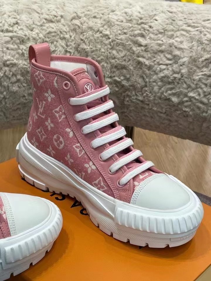 Louis Vuitton Squad Sneaker Boots Pink