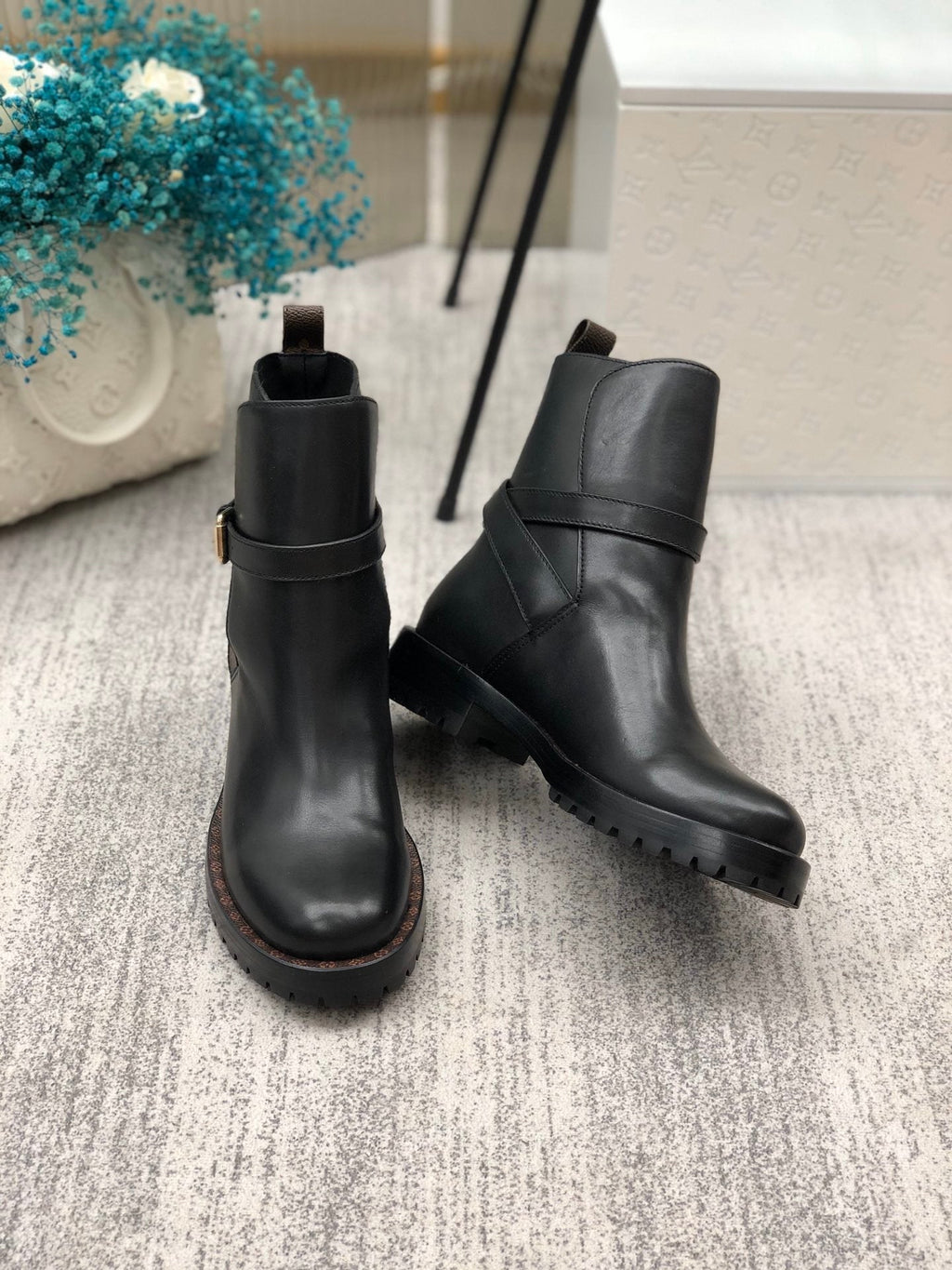 Louis Vuitton Discovery Flat Ankle Boot Black