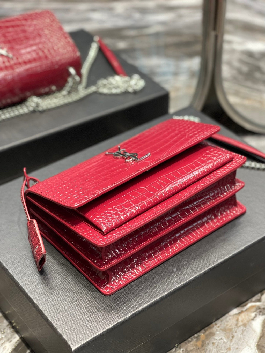 Saint Laurent Sunset Medium Chain Bag 22cm