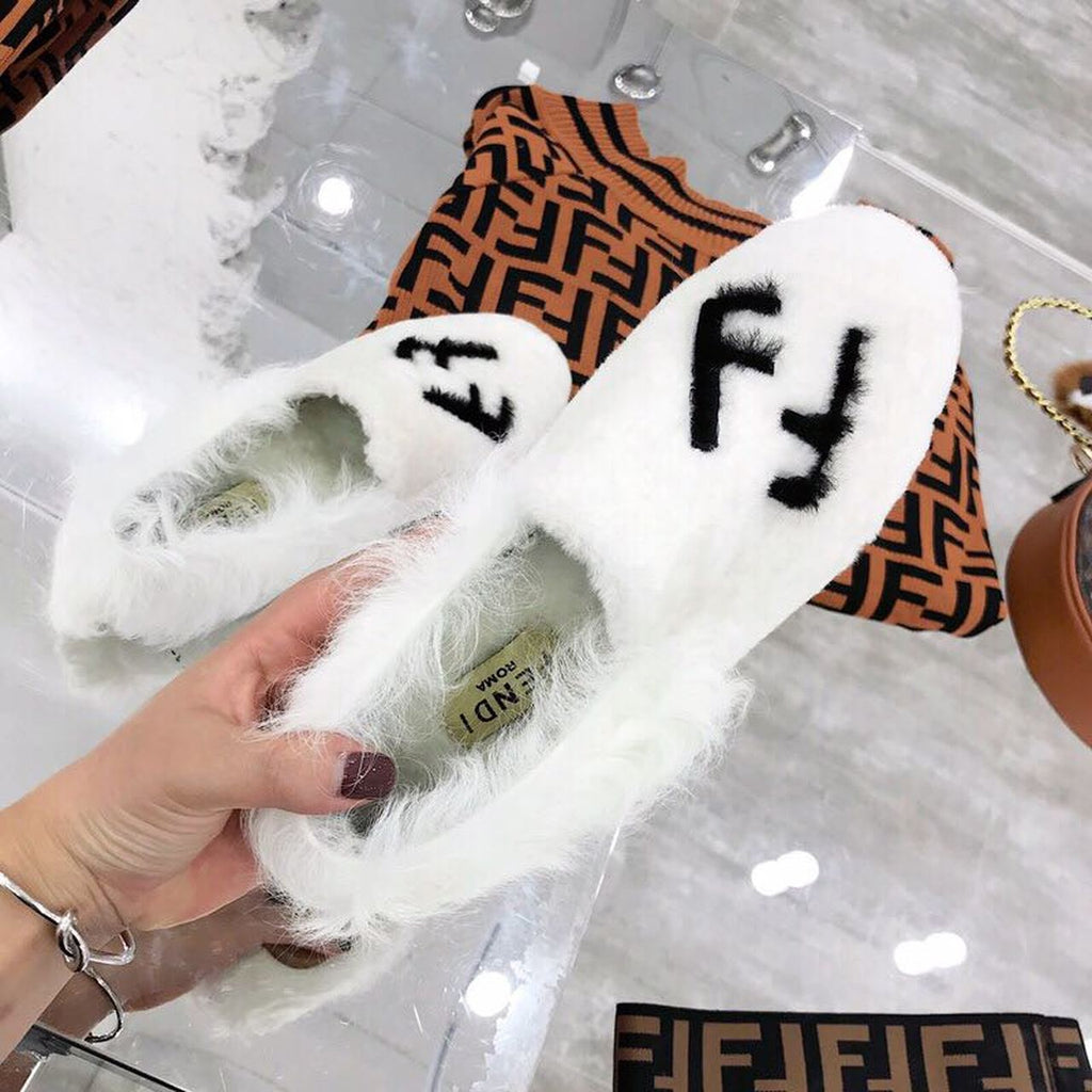 Fendi FF Logo Mink Fur Slippers Calfskin Leather Fall/Winter 2018 Collection, White