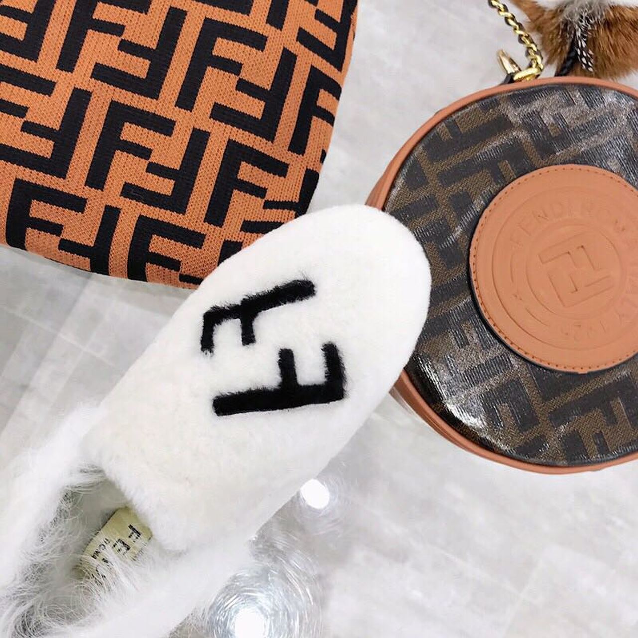 Fendi FF Logo Mink Fur Slippers Calfskin Leather Fall/Winter 2018 Collection, White