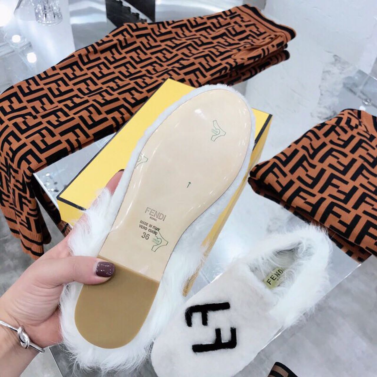 Fendi FF Logo Mink Fur Slippers Calfskin Leather Fall/Winter 2018 Collection, White