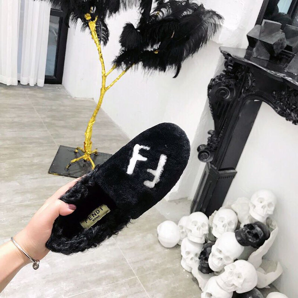 Fendi FF Logo Mink Fur Slippers Calfskin Leather Fall/Winter Collection, Black