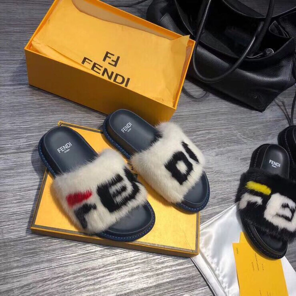 Fendi Logo Mink Fur Slippers Calfskin Leather Fall/Winter Collection, White