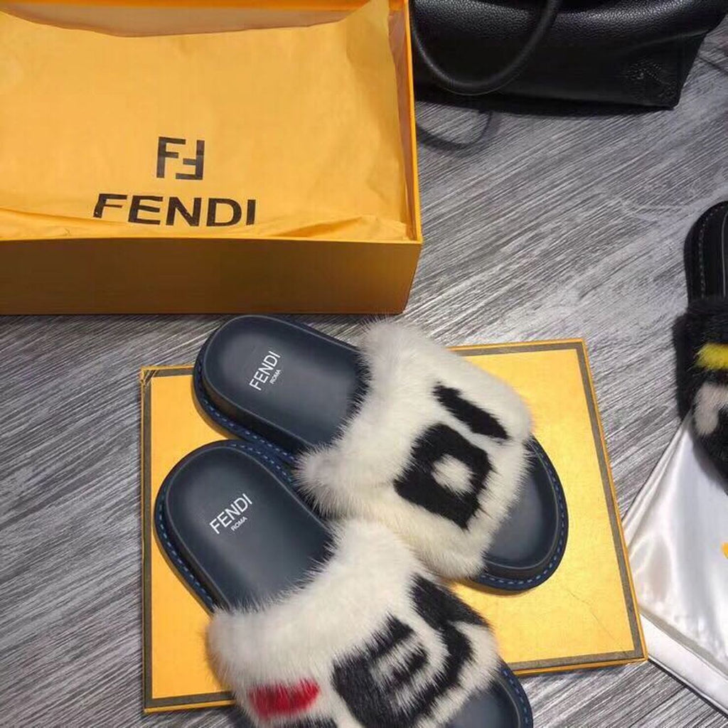 Fendi Logo Mink Fur Slippers Calfskin Leather Fall/Winter Collection, White