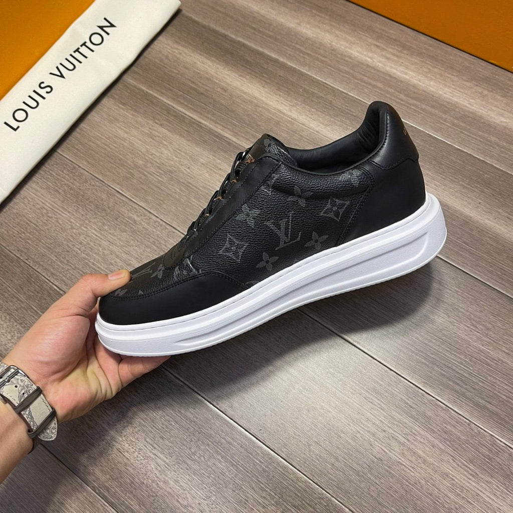 Louis Vuitton Trainer Sneaker