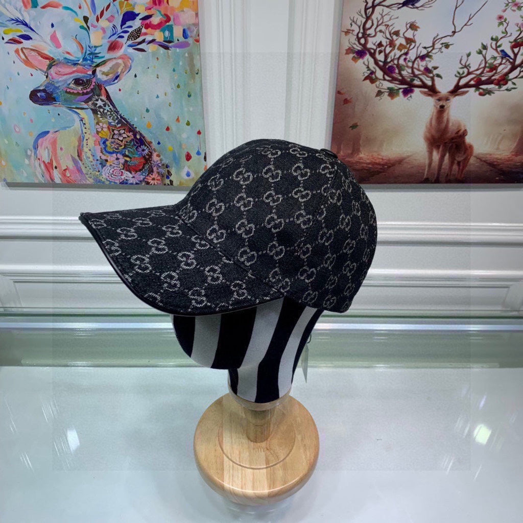 Gucci Canvas Baseball Cap with Web Black