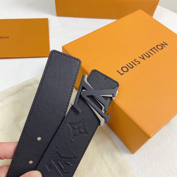 Louis Vuitton Initiales Reversible
