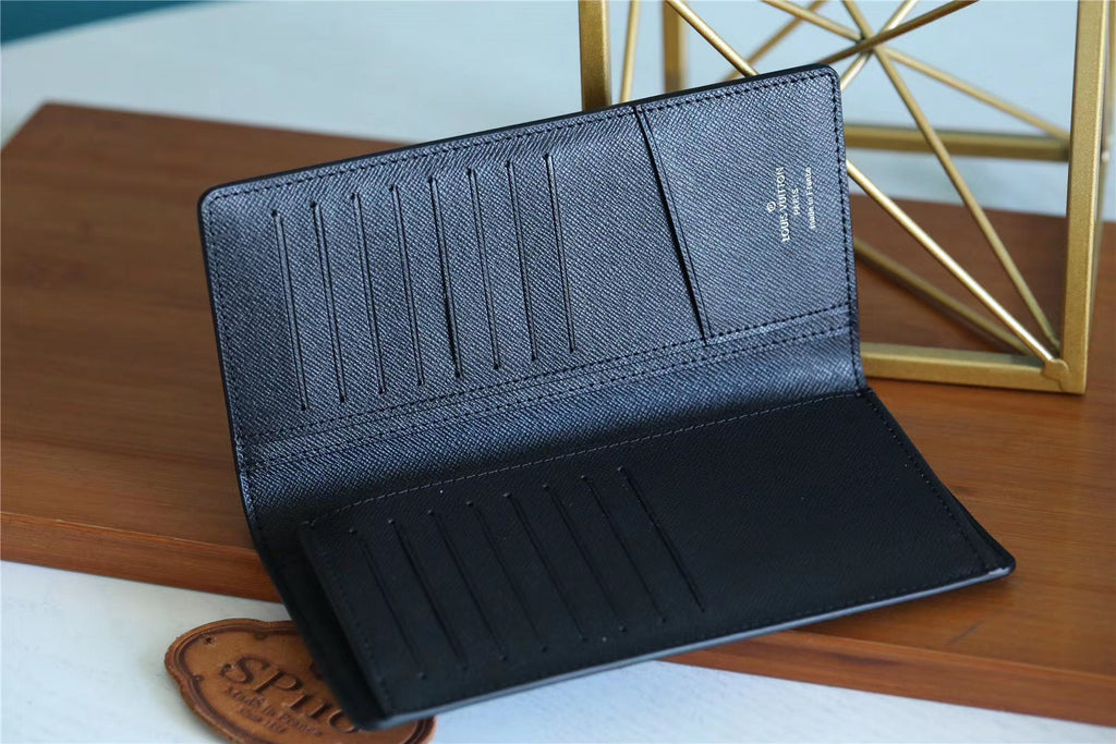 Louis Vuitton Brazza Wallet 19cm