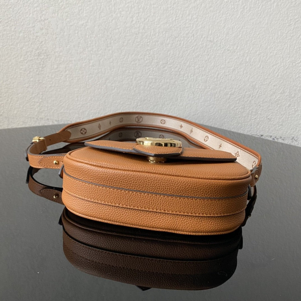 Louis Vuitton M55950 LV Point 9 22cm Brown
