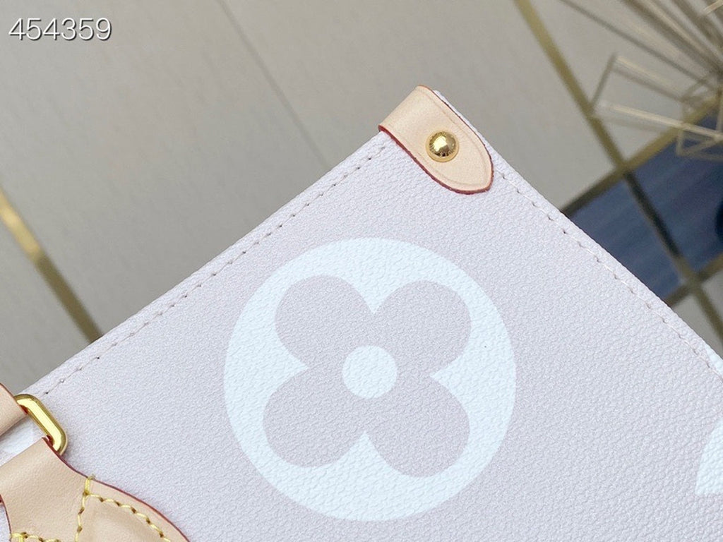 Louis Vuitton OnTheGo GM Bag 42cm Monogram Canvas Spring/Summer Collection M57640 Mist