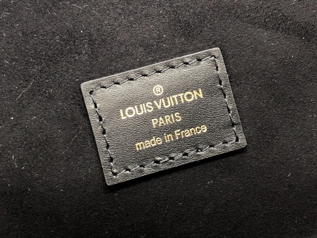 Louis Vuitton M46028 Pochette Metis 25cm Black