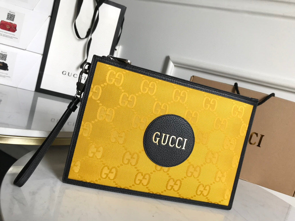 Gucci Off The Grid Pouch 31cm
