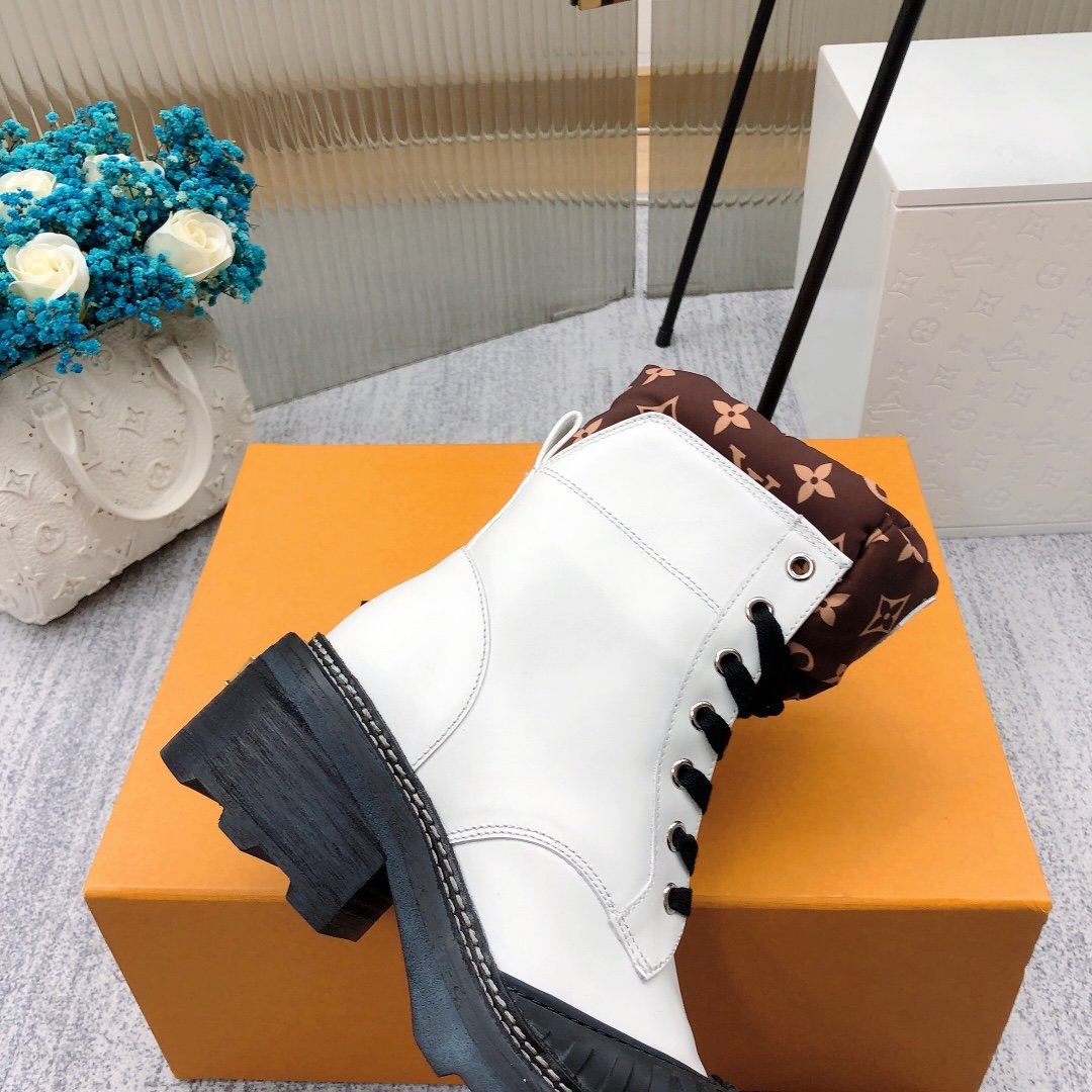 Louis Vuitton Beaubourg Ankle Boot White