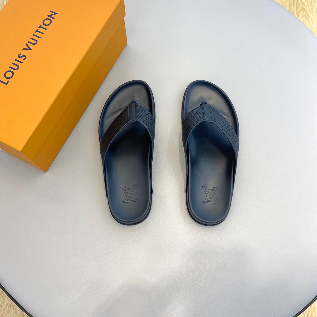 Louis Vuitton Mirabeau Thong