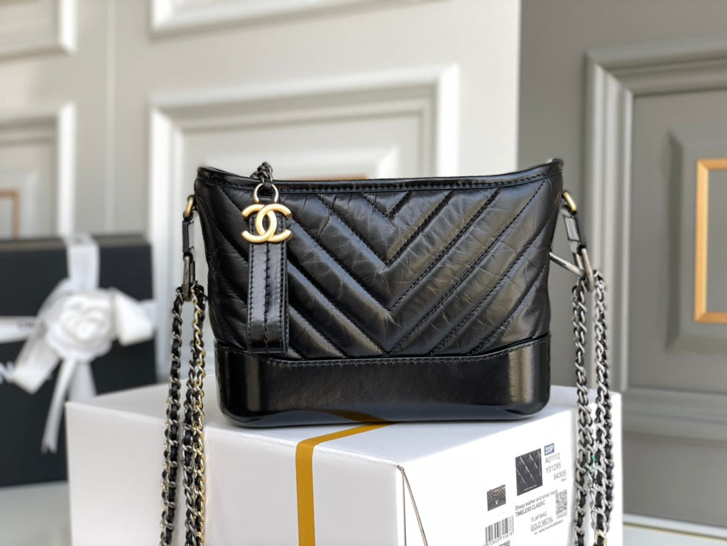 Chanel CO-CO Gabrielle Hobobag 20cm Black