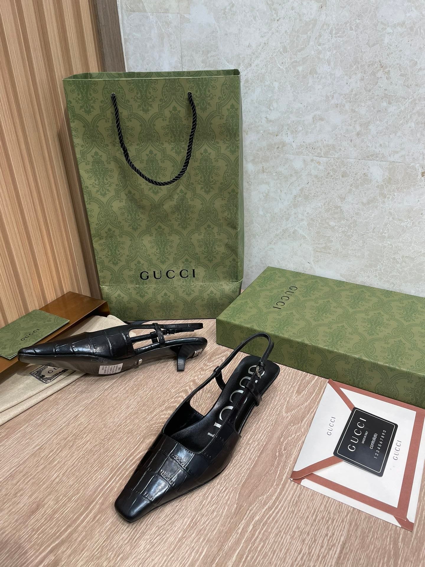 Gucci Slingback Pumps Black