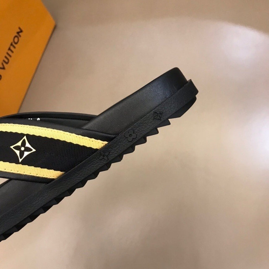 Louis Vuitton Thong Mules Mens Sandals Spring/Summer Collection Black/Gold