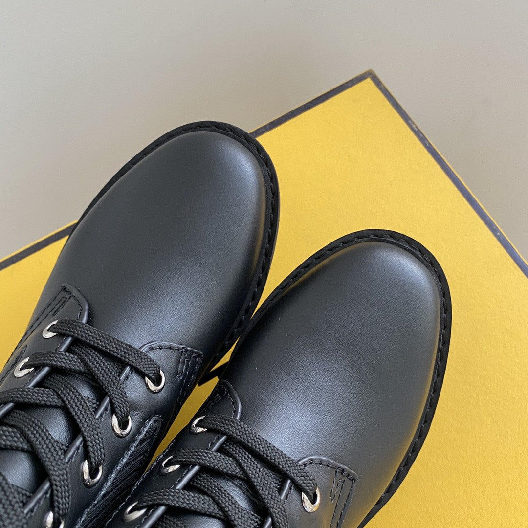 Fendi Rockoko Black