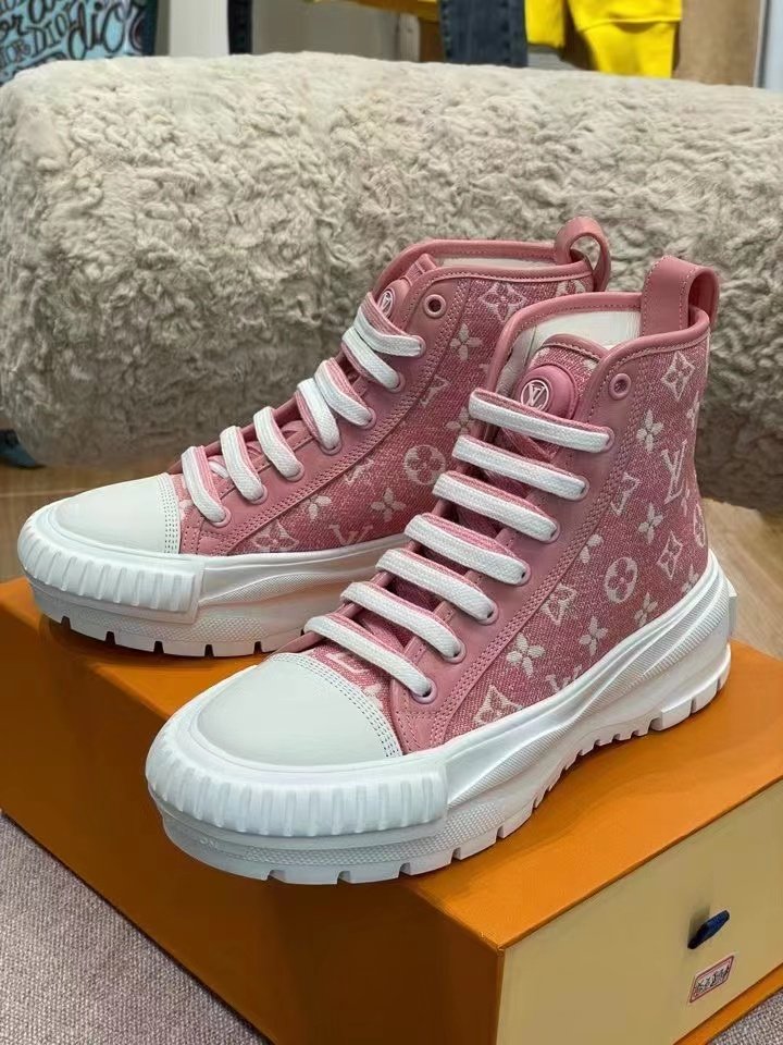 Louis Vuitton Squad Sneaker Boots Pink