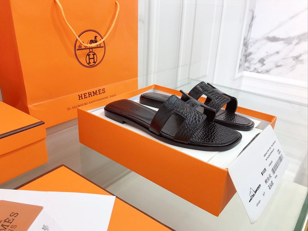 Hermes Oran Sandal Black