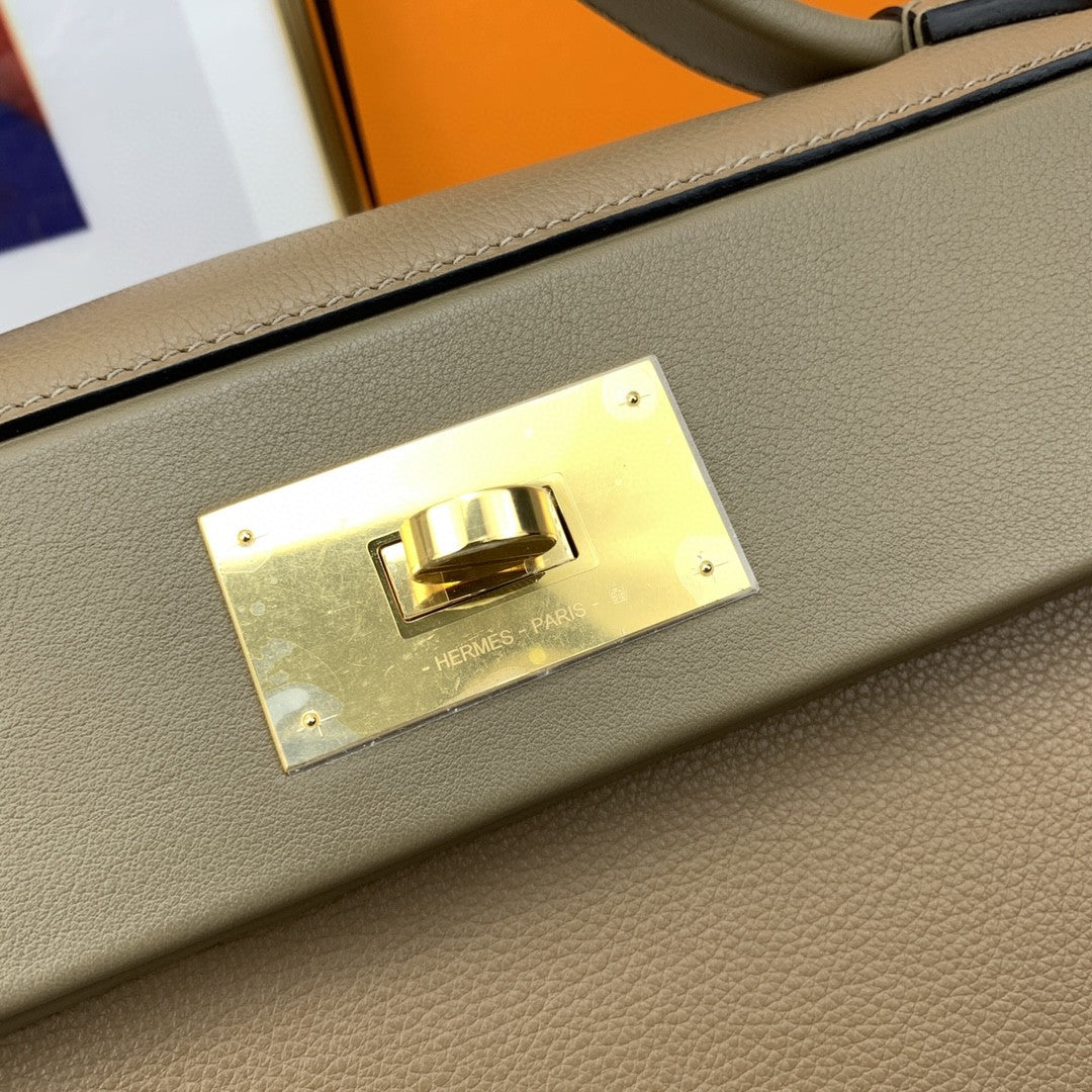 Hermes 24 24 29cm Noir Black Clémence Brown
