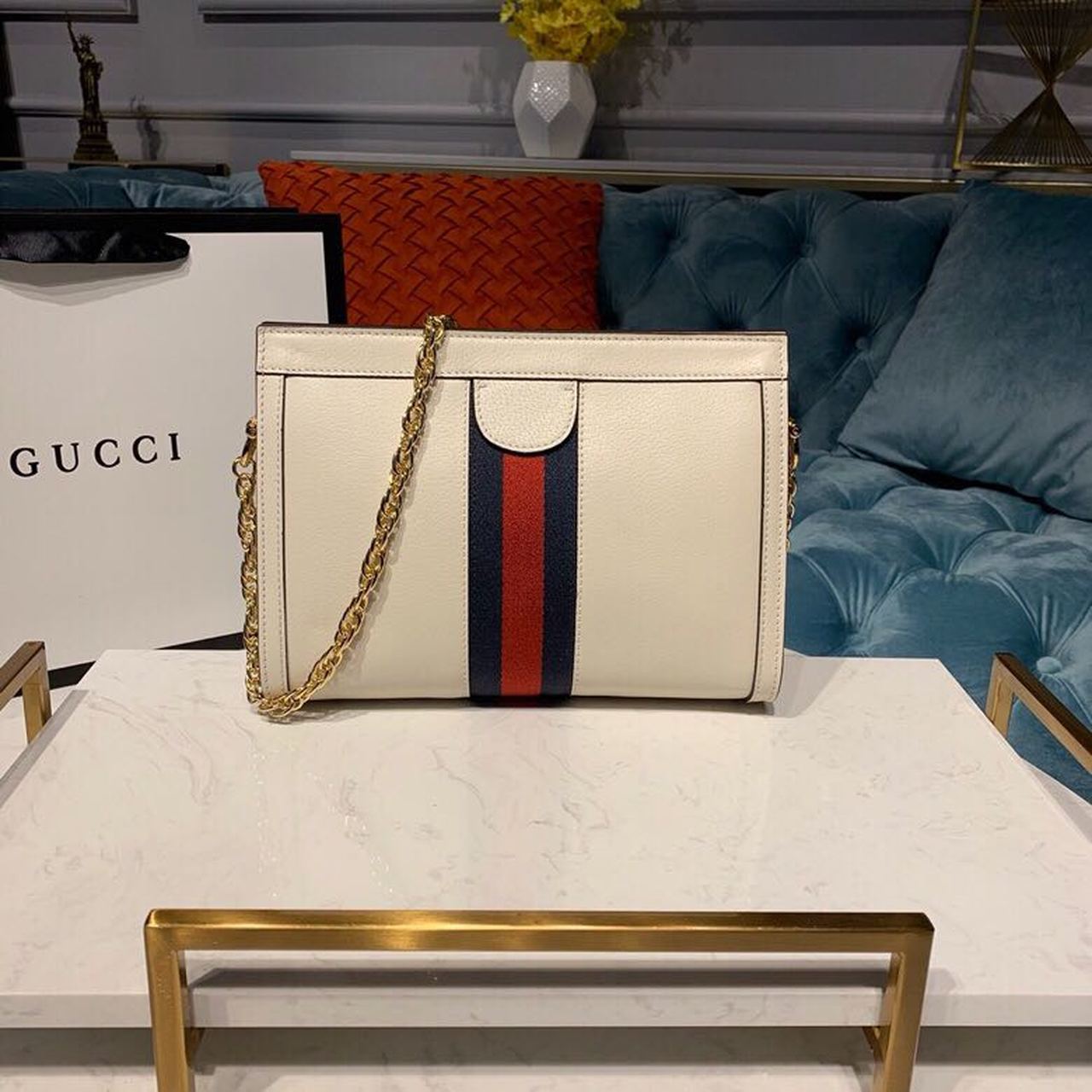 Gucci Ophidia GG Shoulder Bag 25cm Calfskin Leather Spring/Summer Collection White