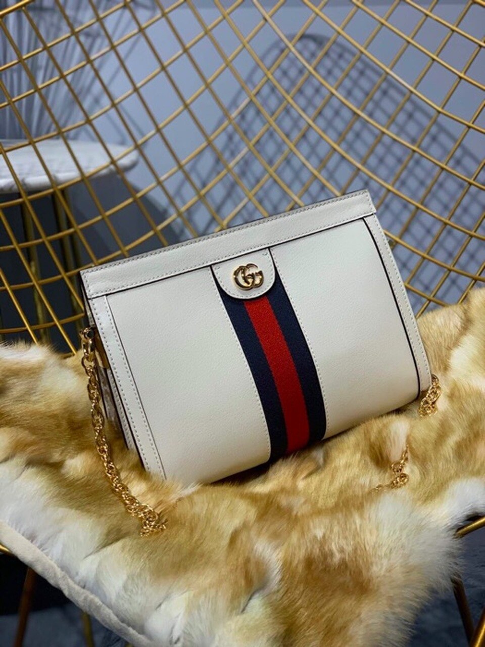 Gucci Ophidia GG Shoulder Bag 25cm Calfskin Leather Spring/Summer Collection White