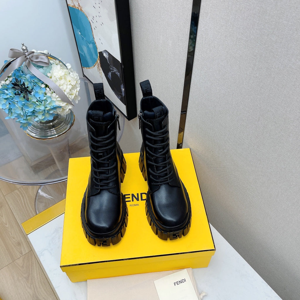 Fendi Force All Black