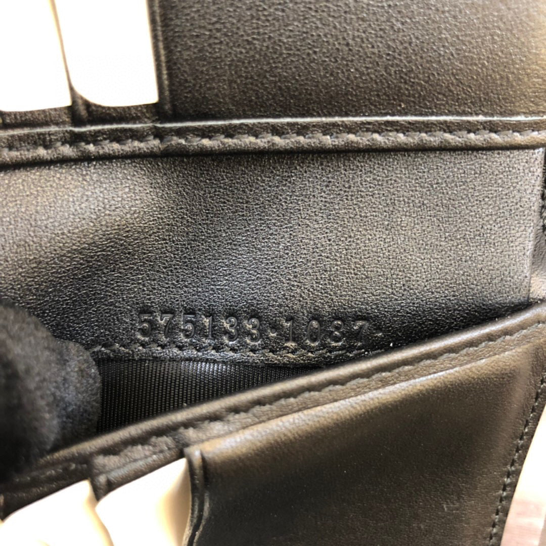 Gucci Bi-Fold Wallet 11cm