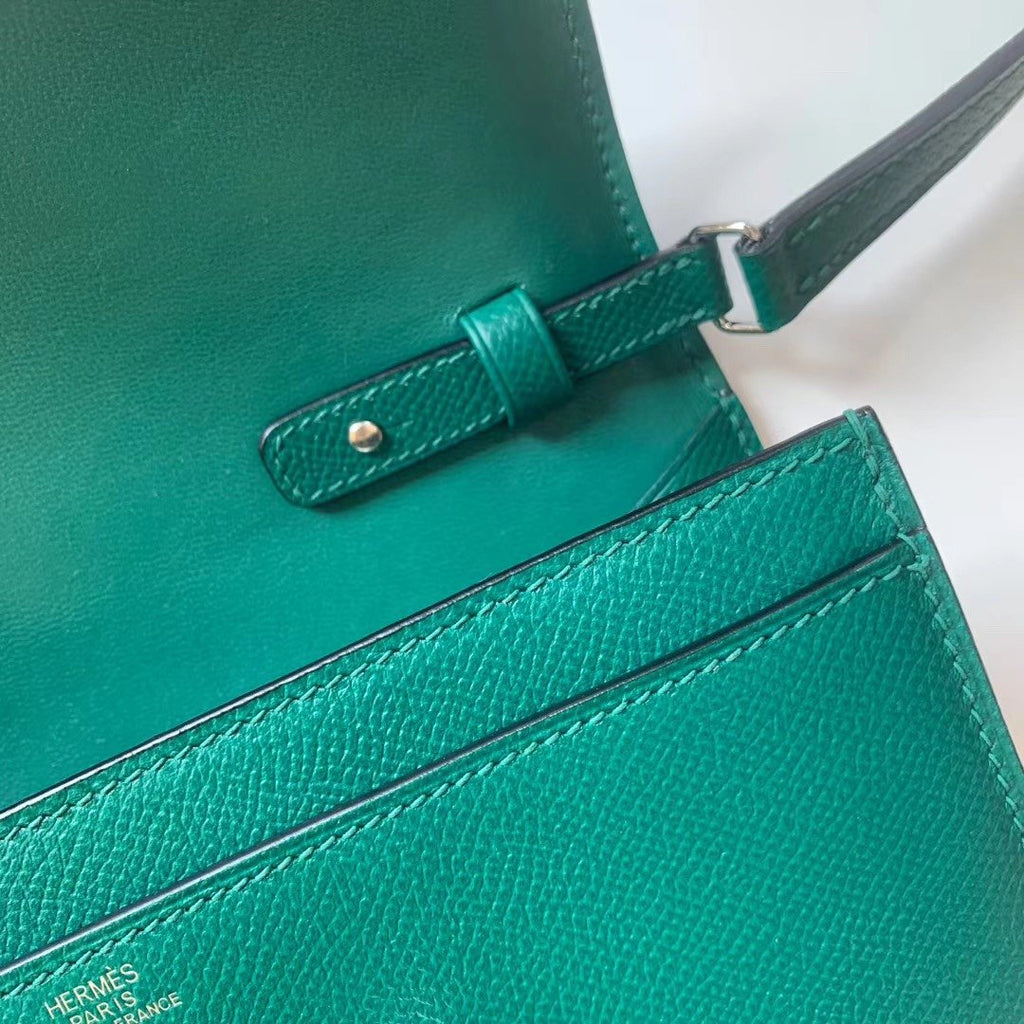 Hermes Constance Togo 21cm Green