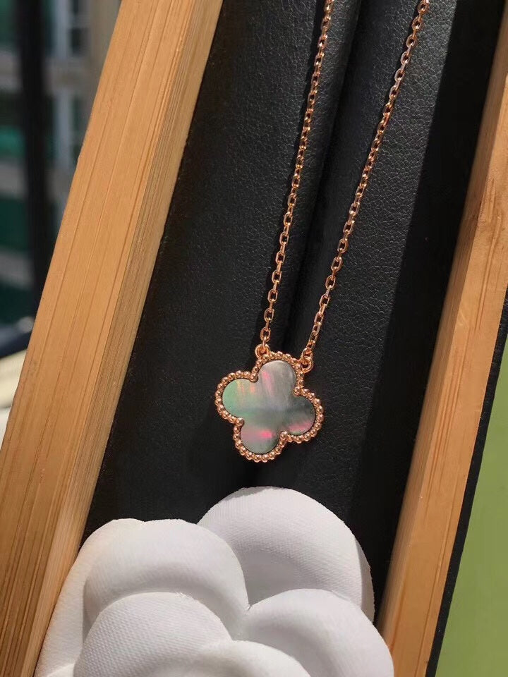 Van Cleef & Arpels Necklace