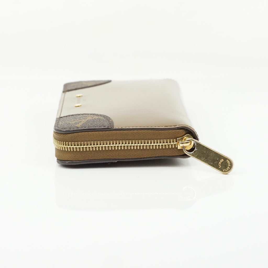 Louis Vuitton Zippy Wallet Brown
