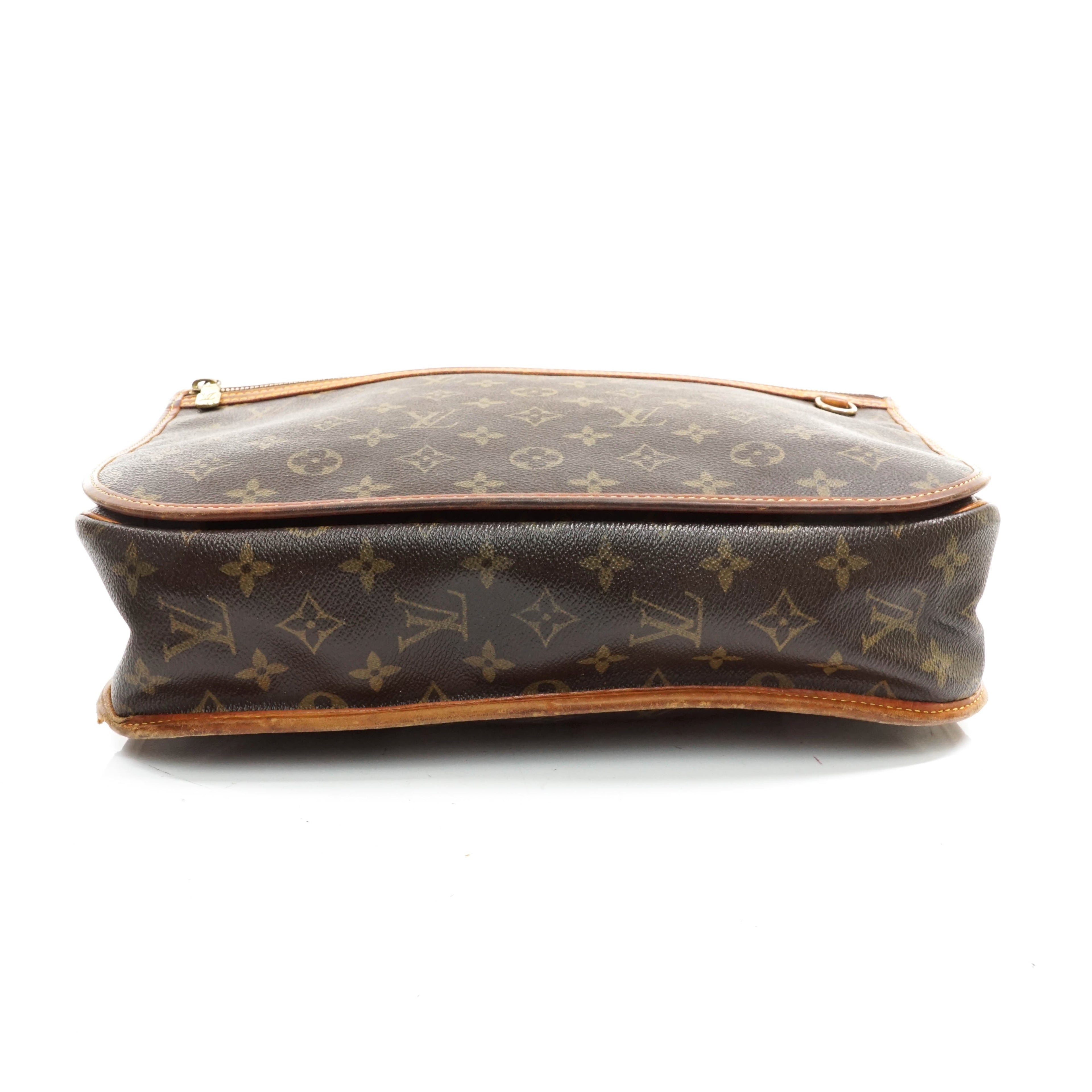 Louis Vuitton Bosphore Gm Crossbody
