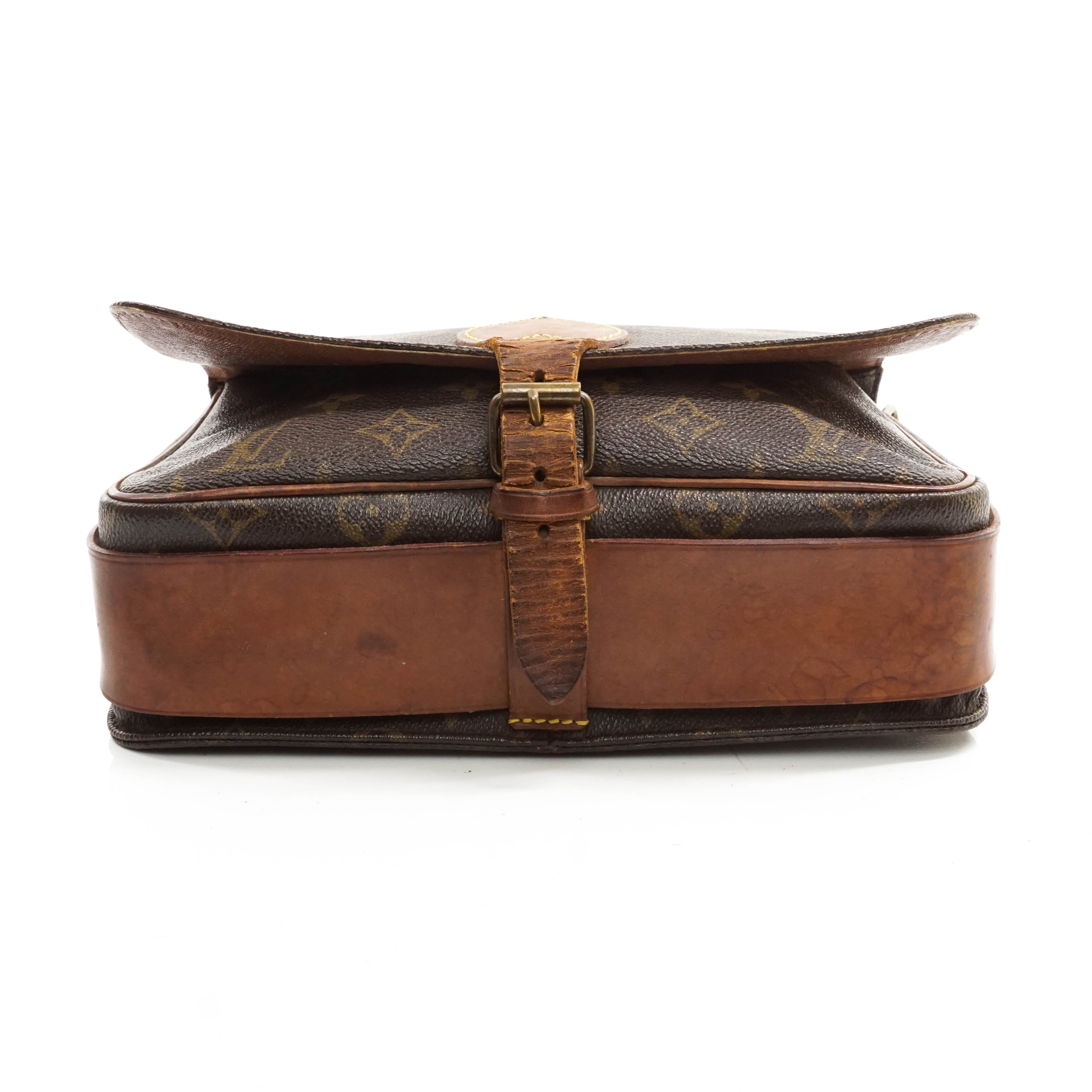 Louis Vuitton Cartouchiere Gm