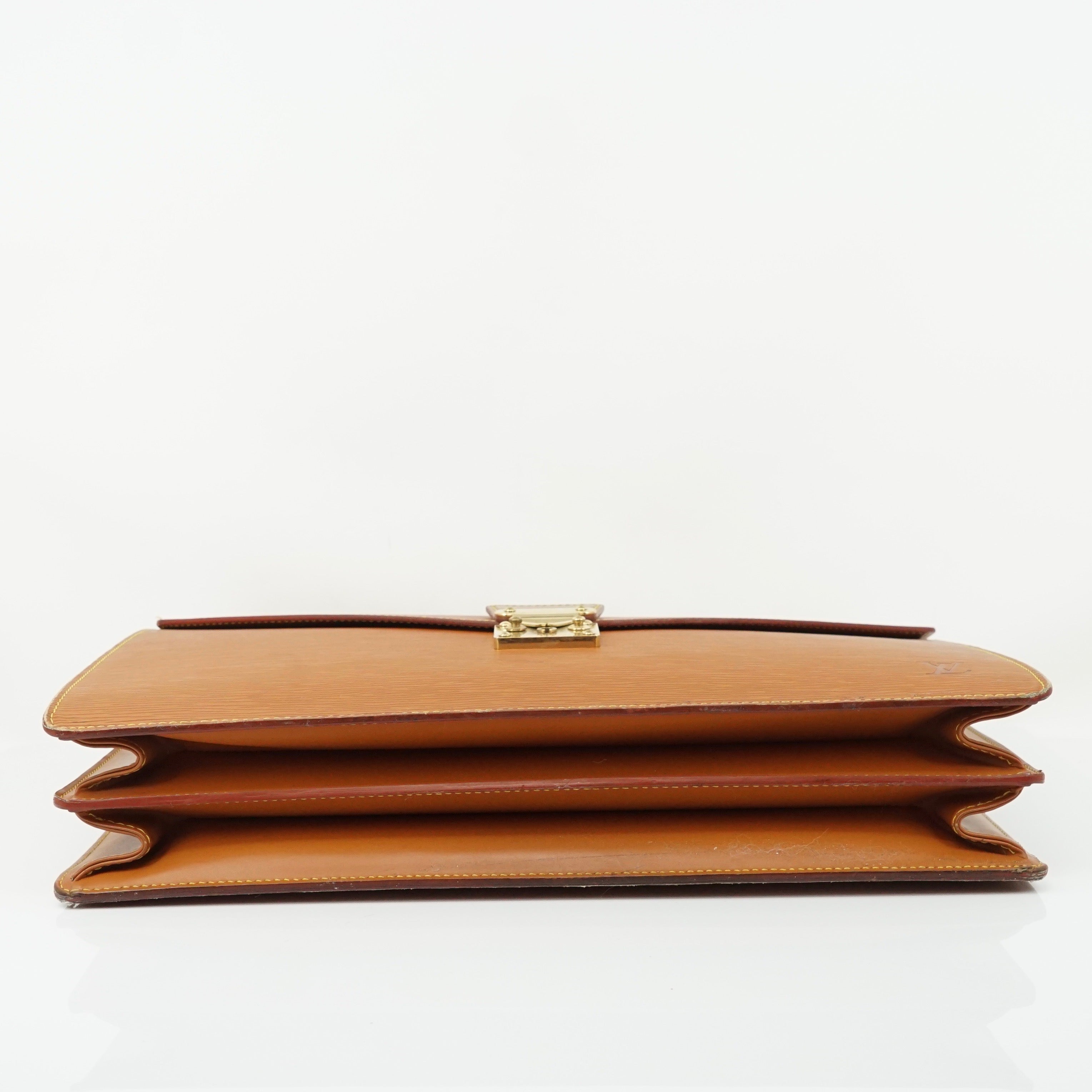Louis Vuitton Serviette Conseiller