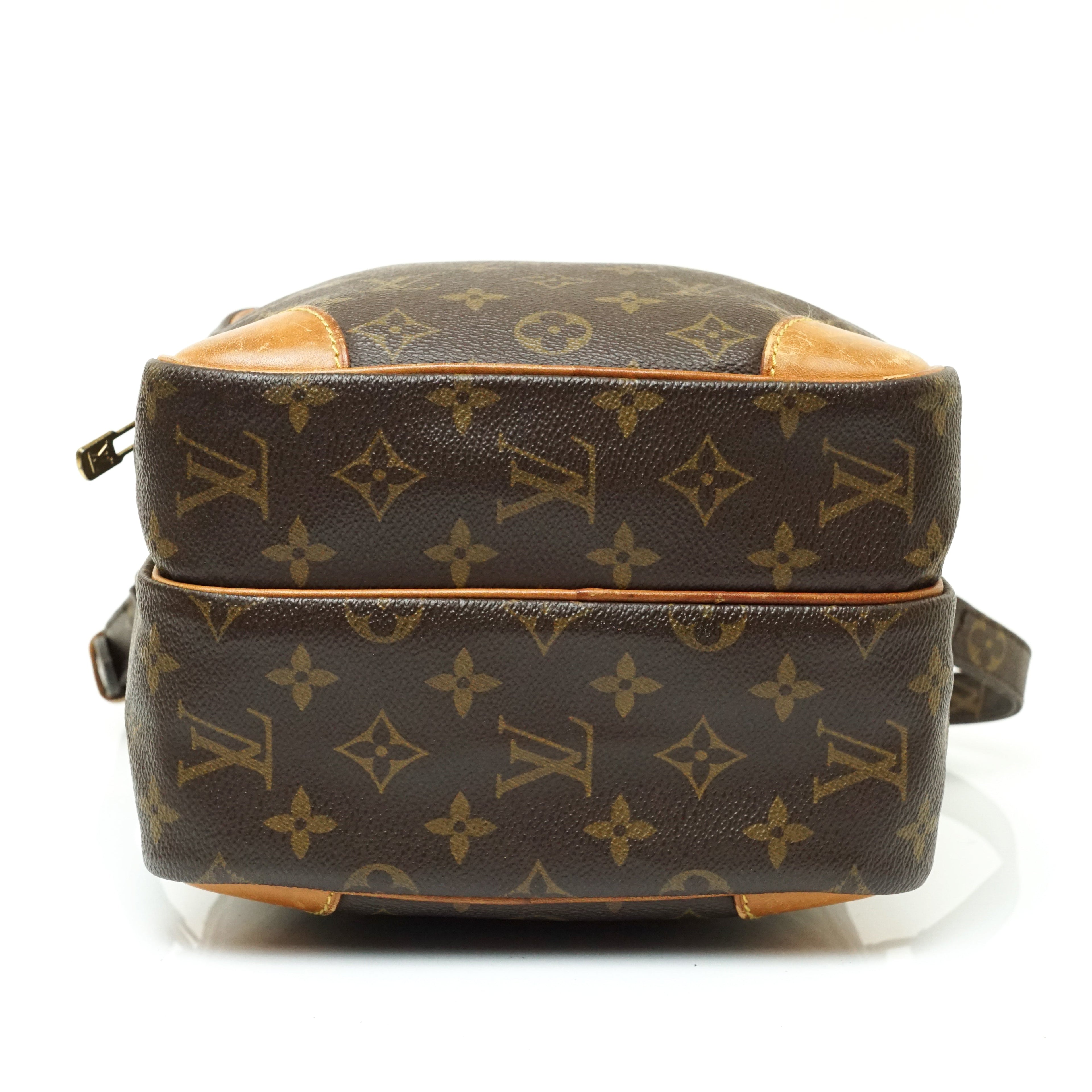 Louis Vuitton Amazon Mm Cross Body Bag