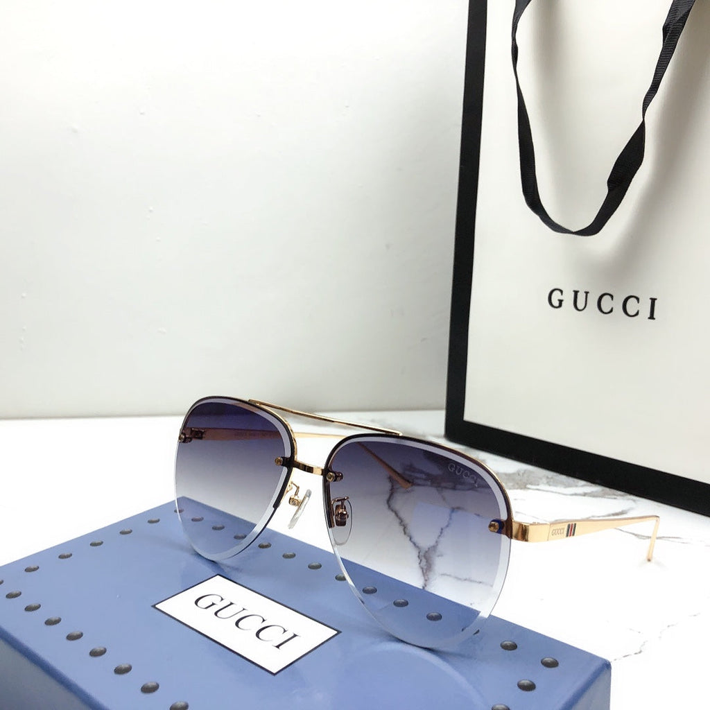Gucci Navigator Frame Sunglasses
