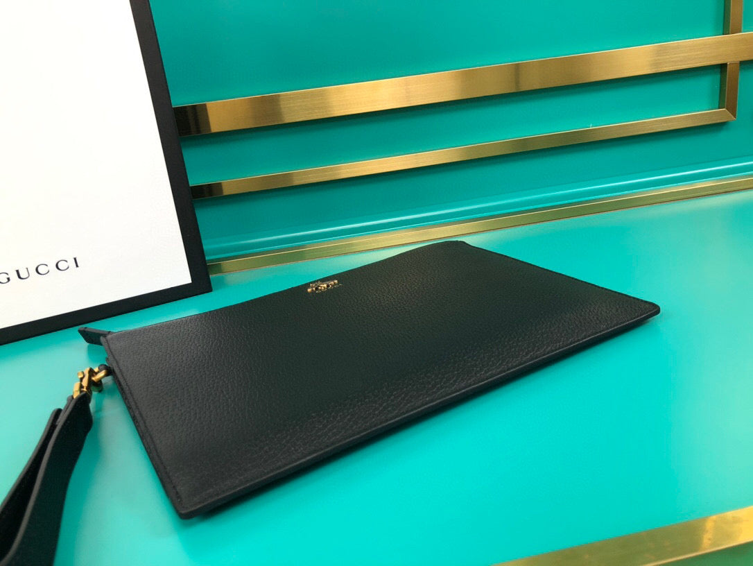 Gucci Marmont Pouch