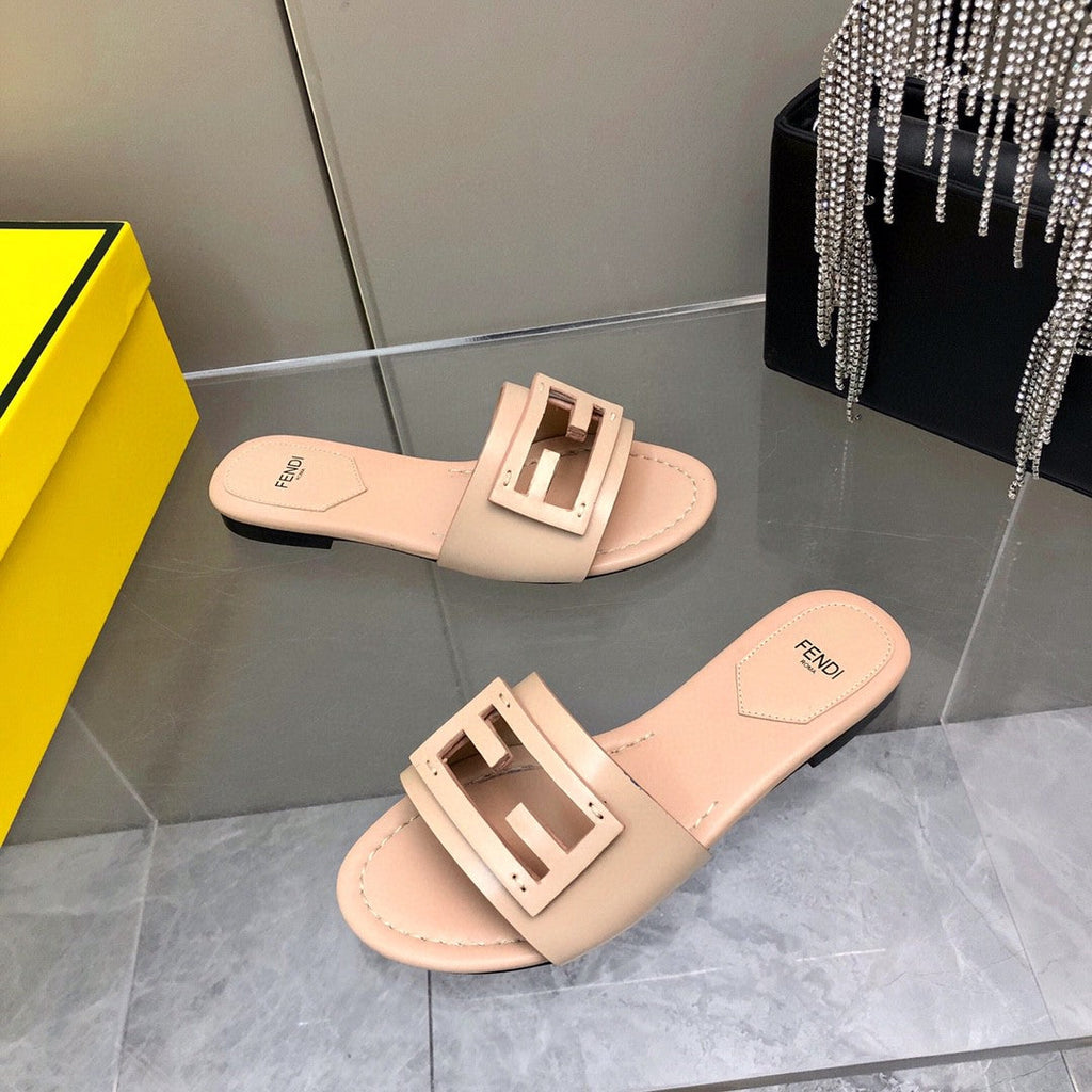 Fendi Baguette Beige