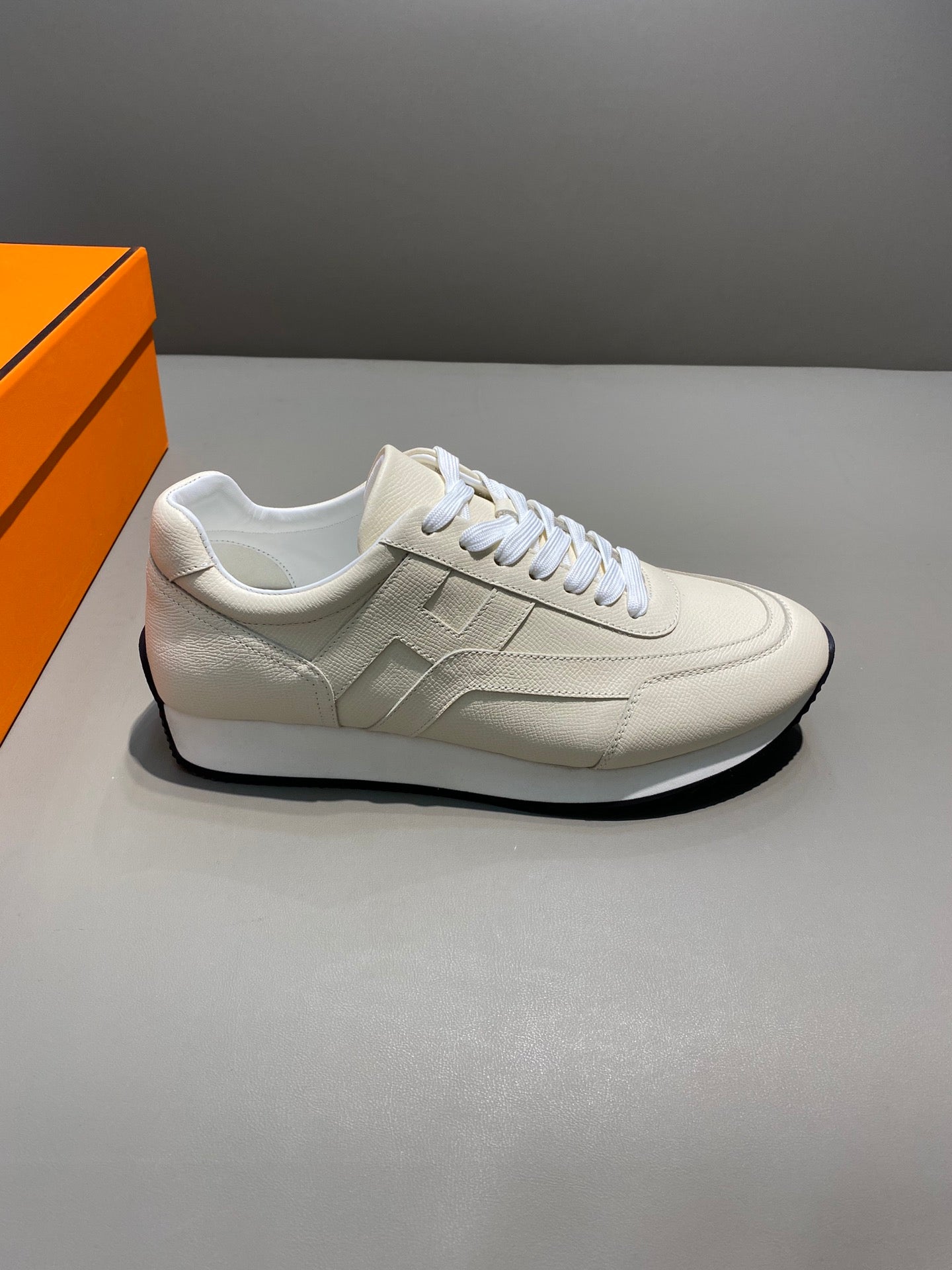 Hermes Drive Sneaker