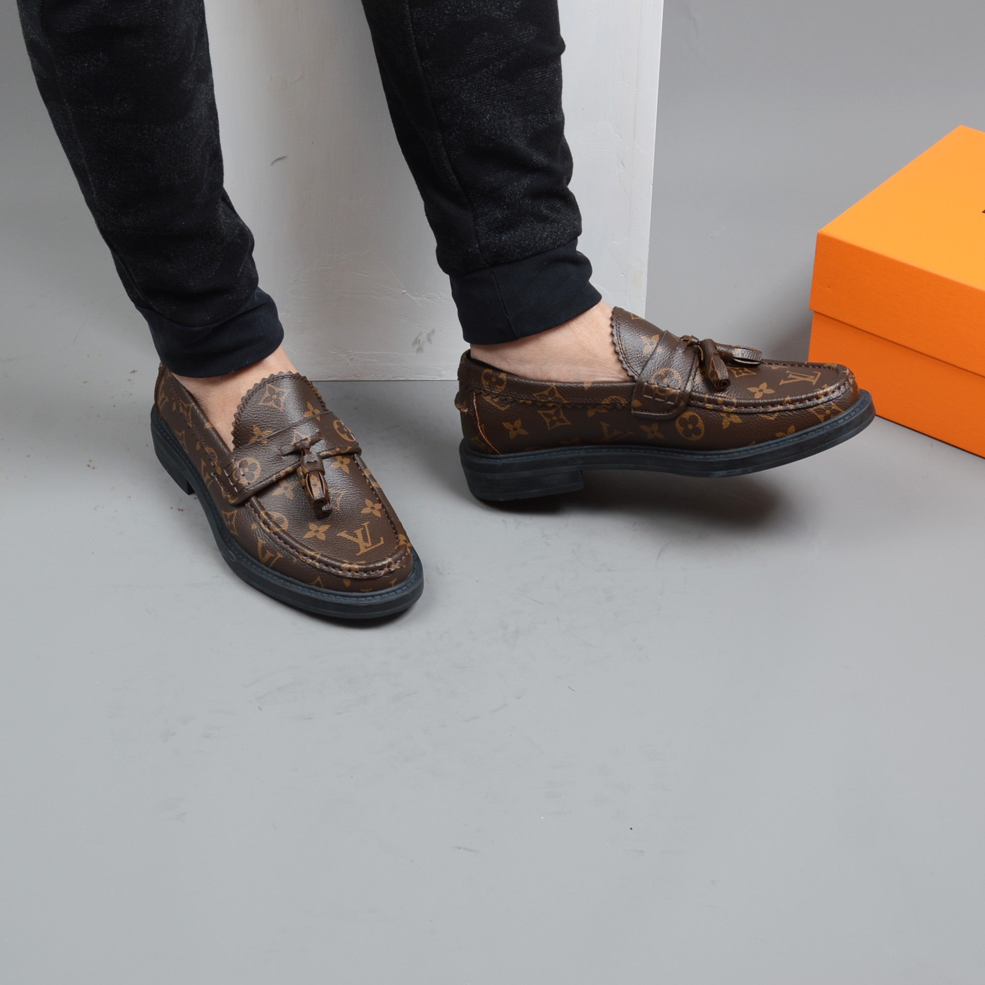 Louis Vuitton Driver Moccasin