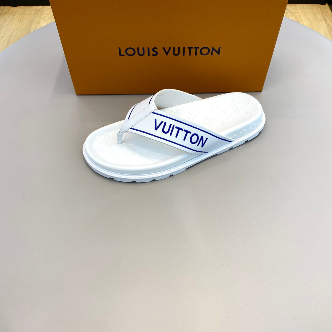 Louis Vuitton Mirabeau Thong