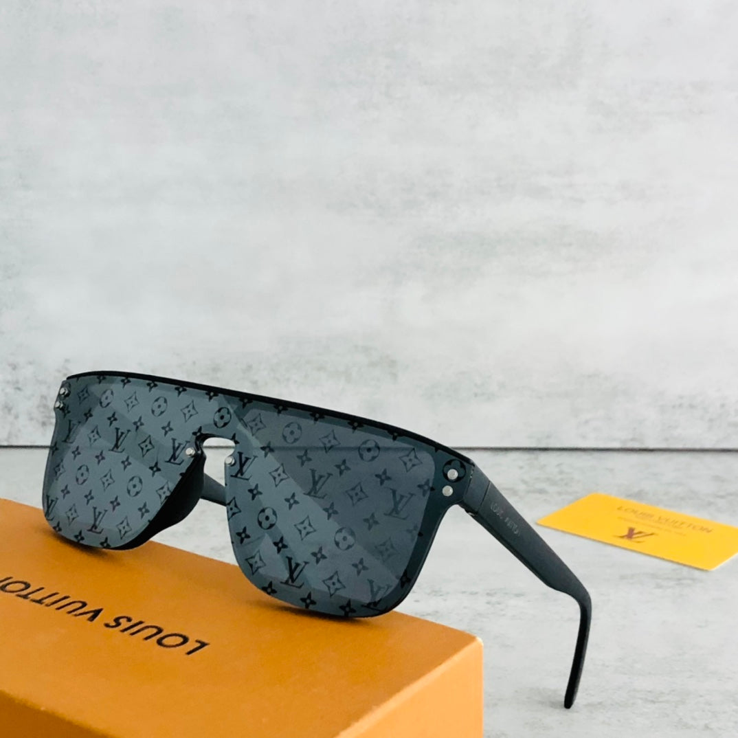 Louis Vuitton Grease Mask Sunglasses