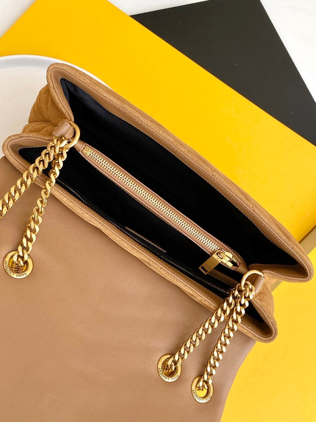 Saint Laurent Loulou Medium Chain Bag With Gold Hardware 31cm