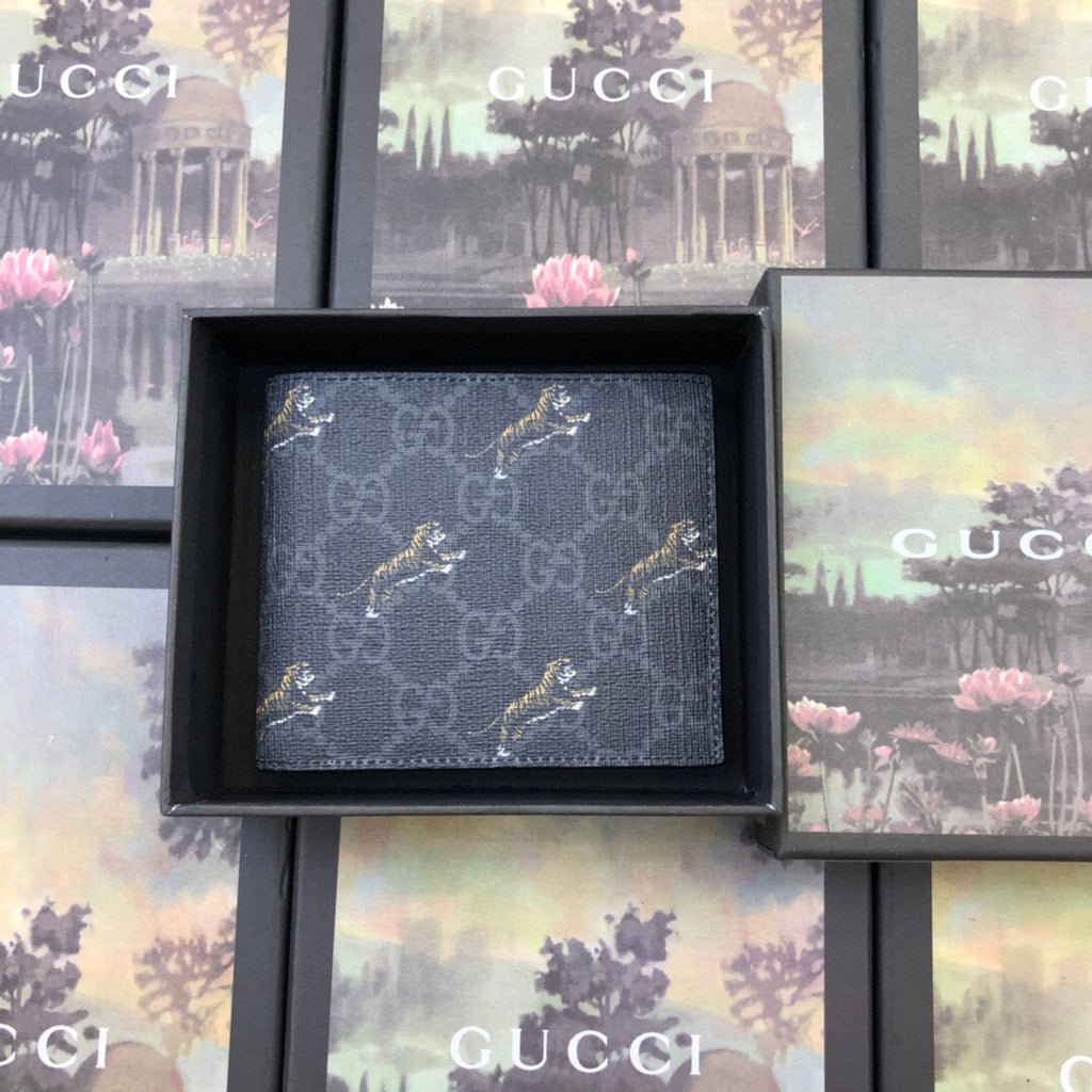 Gucci Bi-Fold Wallet 11cm
