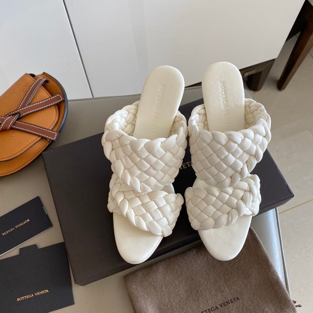 Bottega Veneta Curve Sandals 9.5cm Heel Lambskin Leather Spring/Summer 2020 Collection, White