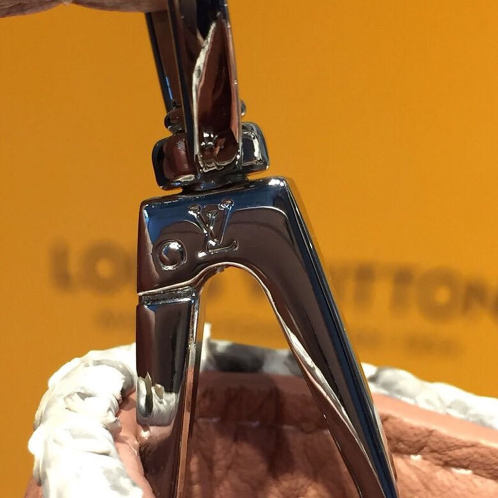 Louis Vuitton Capucines PM Bag 32cm Taurillon Leather Spring/Summer Collection N95383