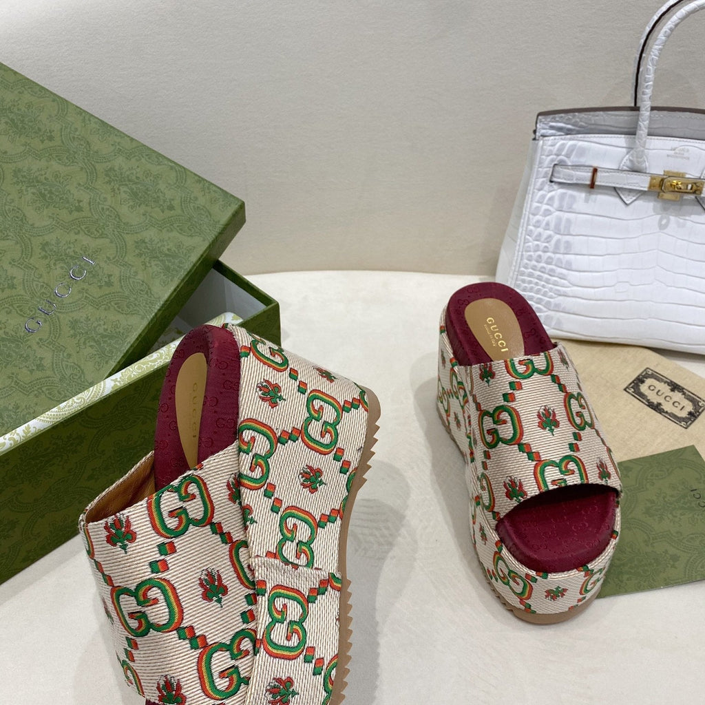 Gucci Platform Slide Sandal Beige