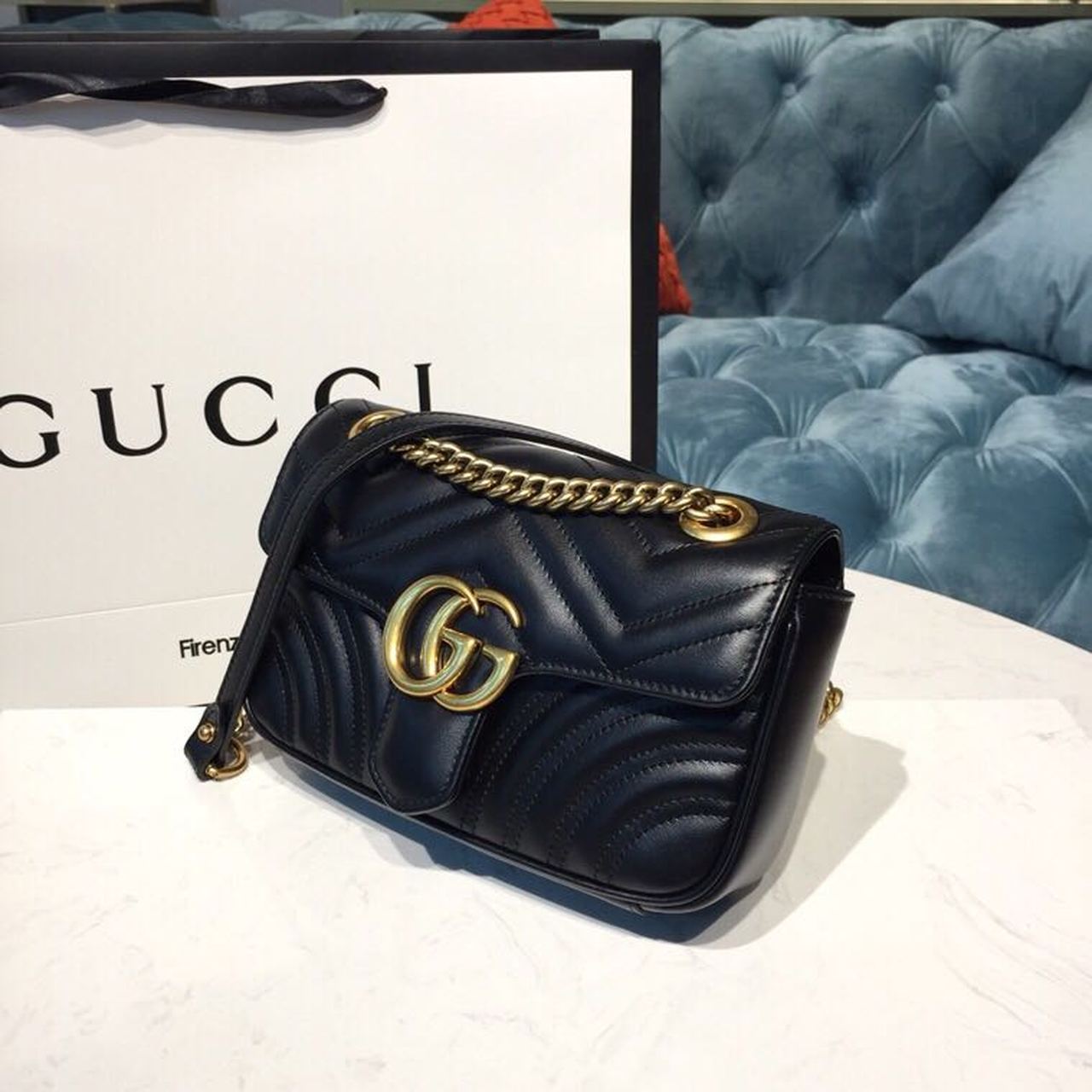 Gucci GG Marmont Matelass? Mini Bag 22cm 446744 Calfskin Leather Spring/Summer Collection Black